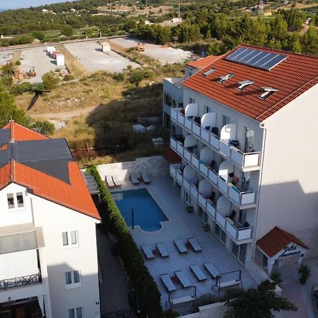 Villa Amorena - Adults Only โบล ภายนอก รูปภาพ